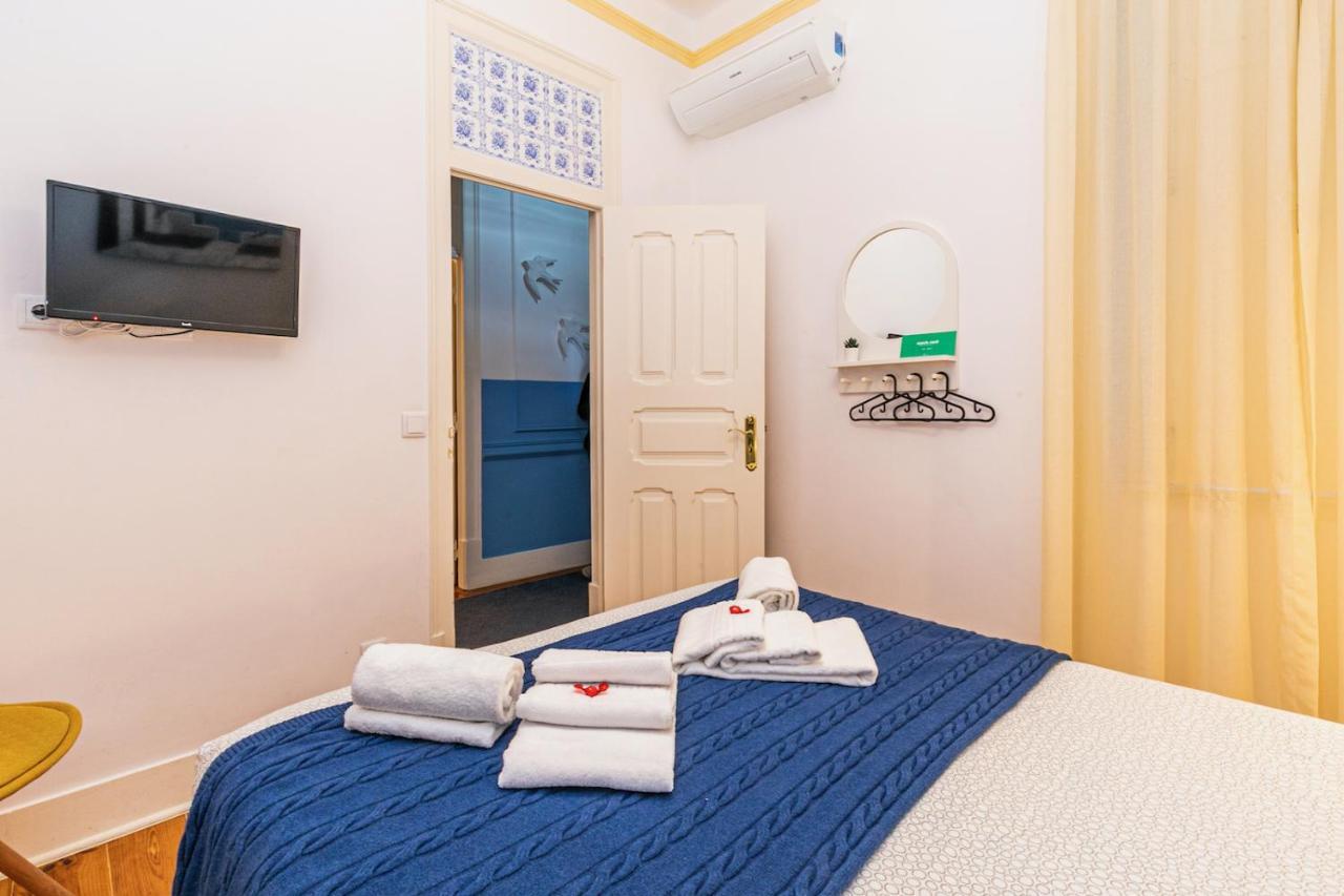 Rainbow Guesthouse 56 Lisboa Eksteriør bilde